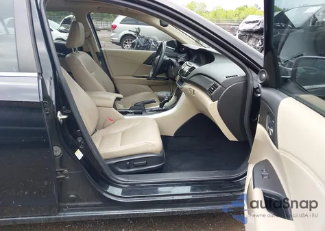 2015 Honda Accord Ex-L z USA, uszkodzony, nr VIN 1HGCR2F8XFA072162